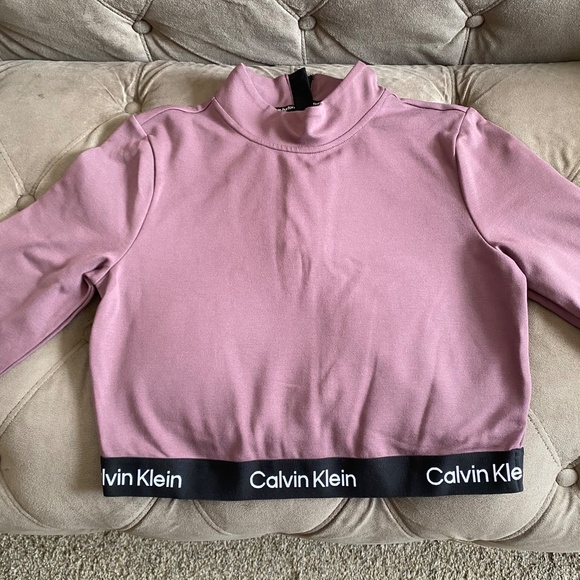 Calvin Klein 2Pcs Set - Picture 2 of 8